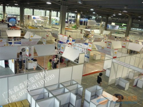 八棱柱展板生产厂家——专业标摊铝料配件加工制作与会展服务一体化解决方案